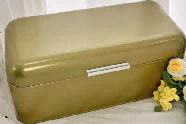 MAKER METALNA POSUDA ZA HLJEB GOLD MAK26-597