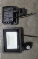 REFLEKTOR LED SA SENZOROM 10W  MAK3045