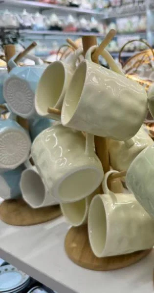 MAKER PORCULANSKI SET ŠOLJICA NA STALKU MAK3379